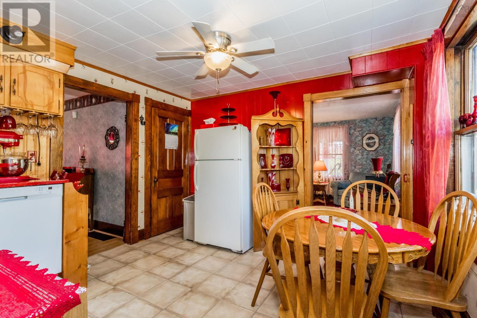 335 Bridge Street, Kentville, Nova Scotia  B4N 2G6 - Photo 8 - 202525483