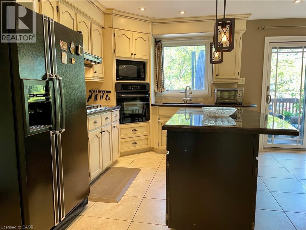 651 Deervalley Road, Ancaster, Ontario  L9G 4C9 - Photo 12 - 40777492