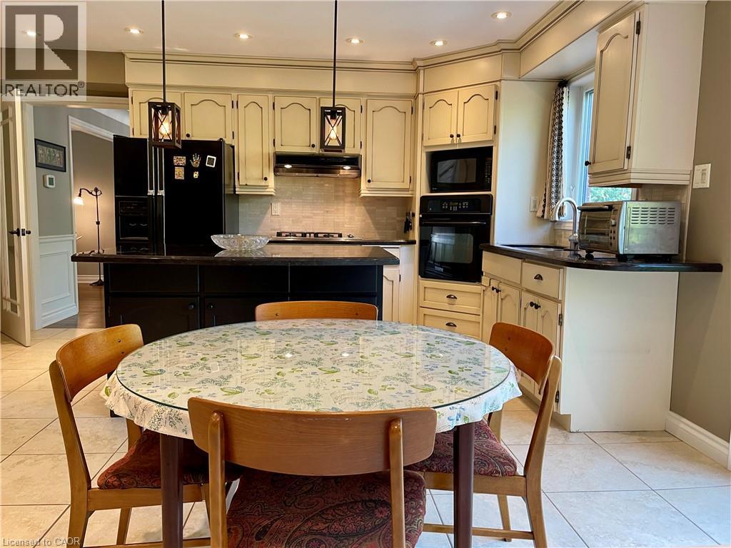 651 Deervalley Road, Ancaster, Ontario  L9G 4C9 - Photo 13 - 40777492