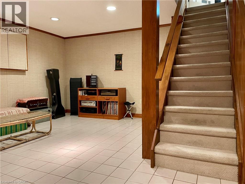 651 Deervalley Road, Ancaster, Ontario  L9G 4C9 - Photo 41 - 40777492