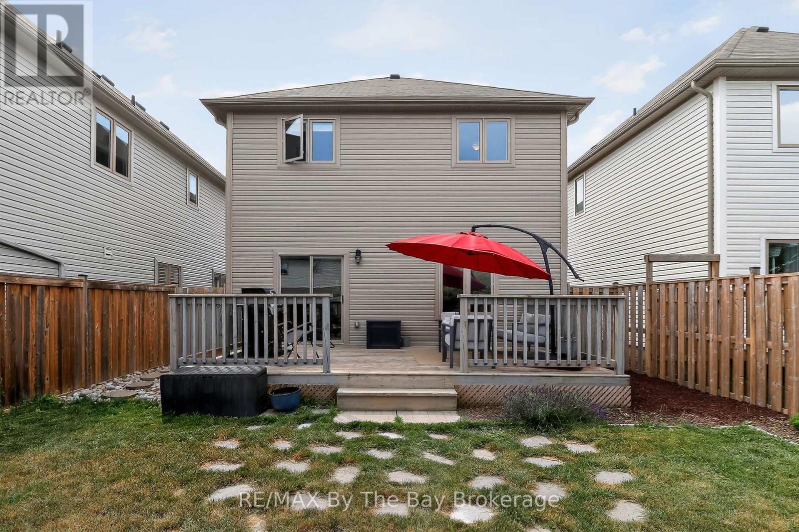 63 Robertson Street, Collingwood, Ontario  L9Y 0X1 - Photo 35 - S12453520