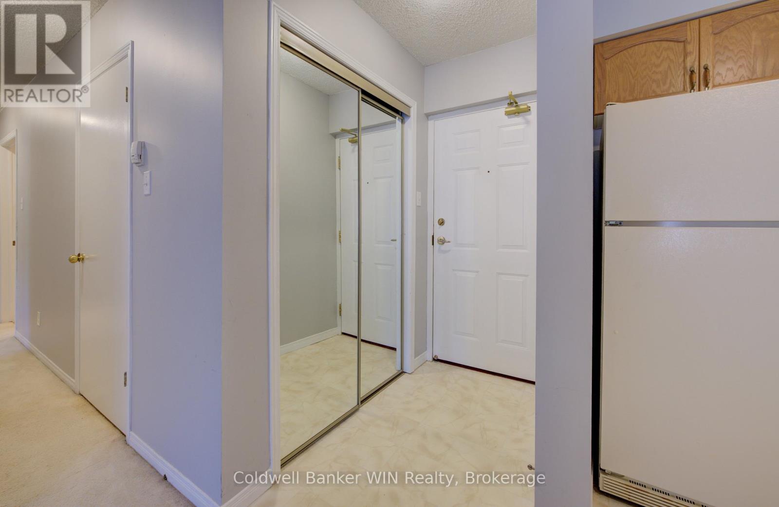 302 - 440 Durham Street W, Wellington North, Ontario  N0G 2L2 - Photo 2 - X12453533