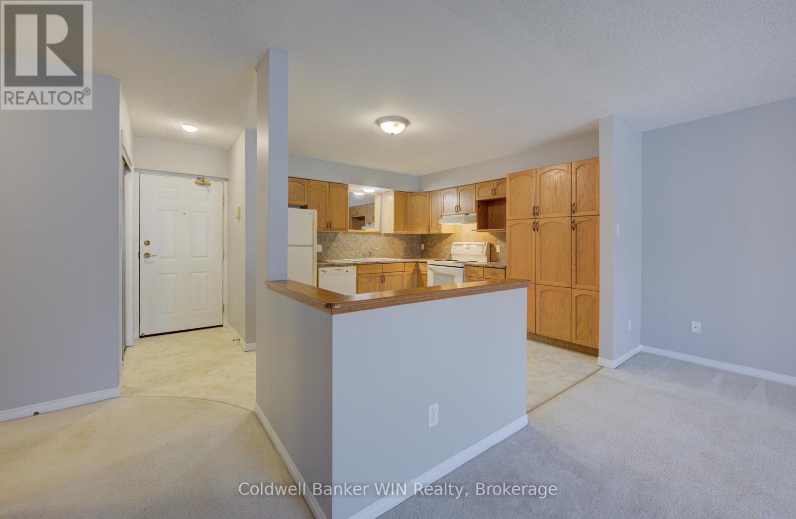 302 - 440 Durham Street W, Wellington North, Ontario  N0G 2L2 - Photo 5 - X12453533