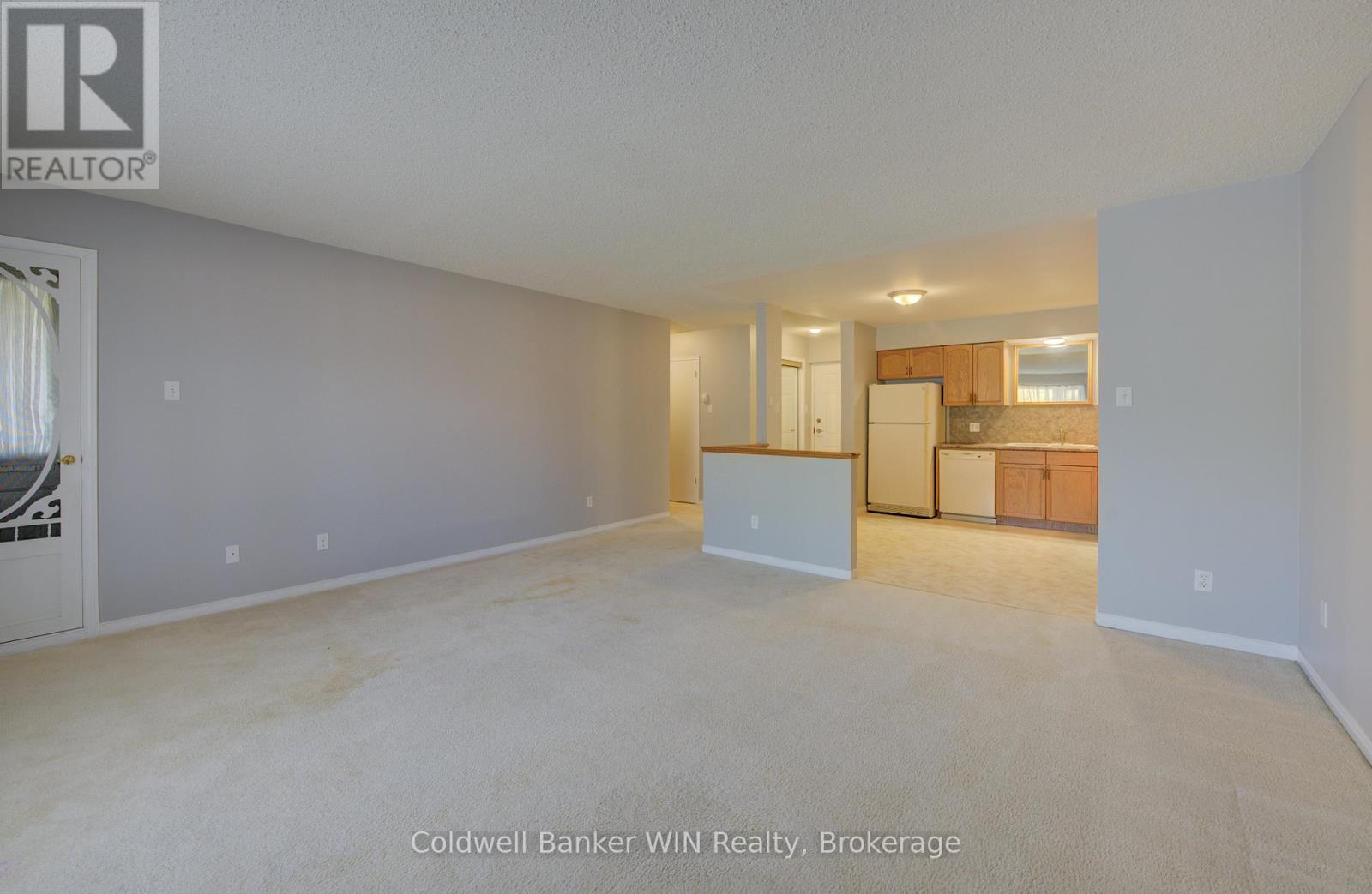 302 - 440 Durham Street W, Wellington North, Ontario  N0G 2L2 - Photo 7 - X12453533