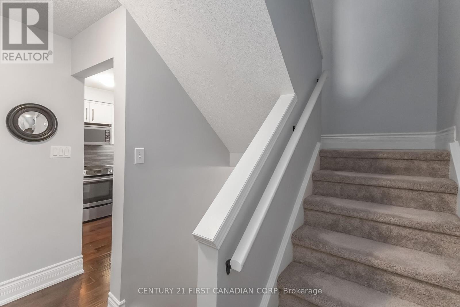 4 - 609 Colborne Street E, London East (East F), Ontario  N6B 2V3 - Photo 23 - X12453531