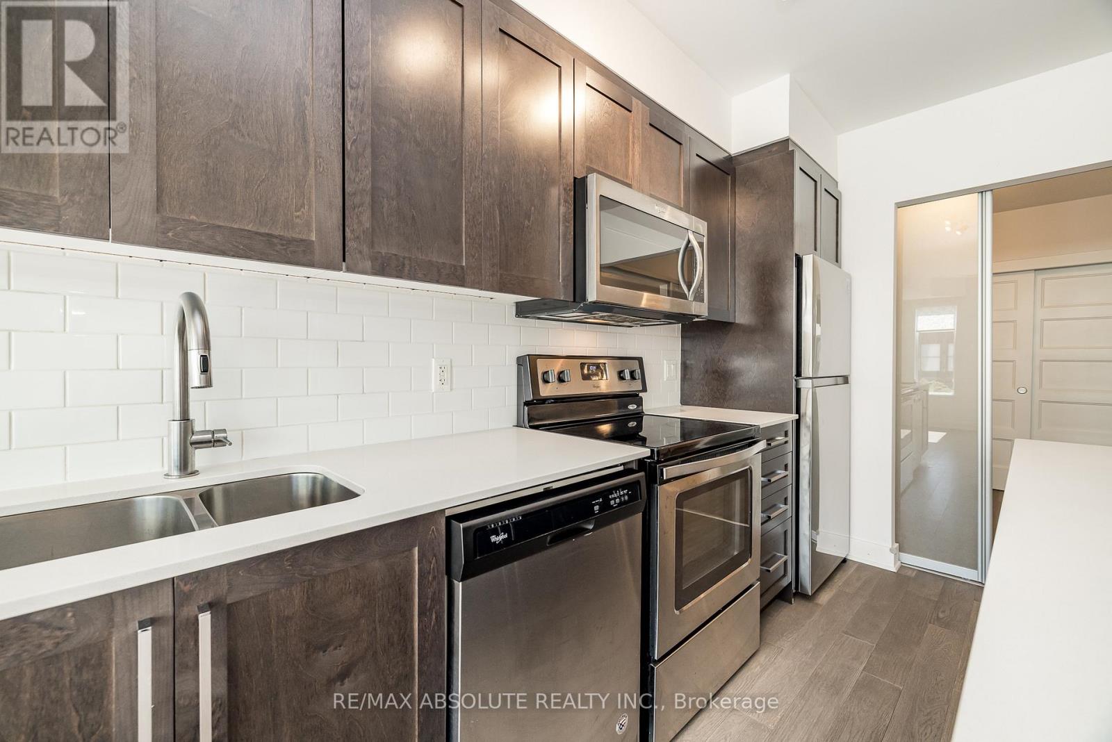 209 - 411 Mackay Street, Ottawa, Ontario  K1M 2C5 - Photo 8 - X12453470