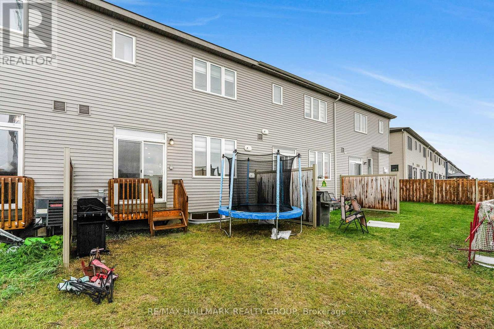 530 Prominence Way, Ottawa, Ontario  K4A 5L2 - Photo 25 - X12453476