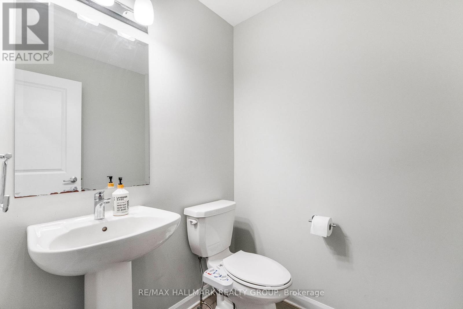 530 Prominence Way, Ottawa, Ontario  K4A 5L2 - Photo 3 - X12453476