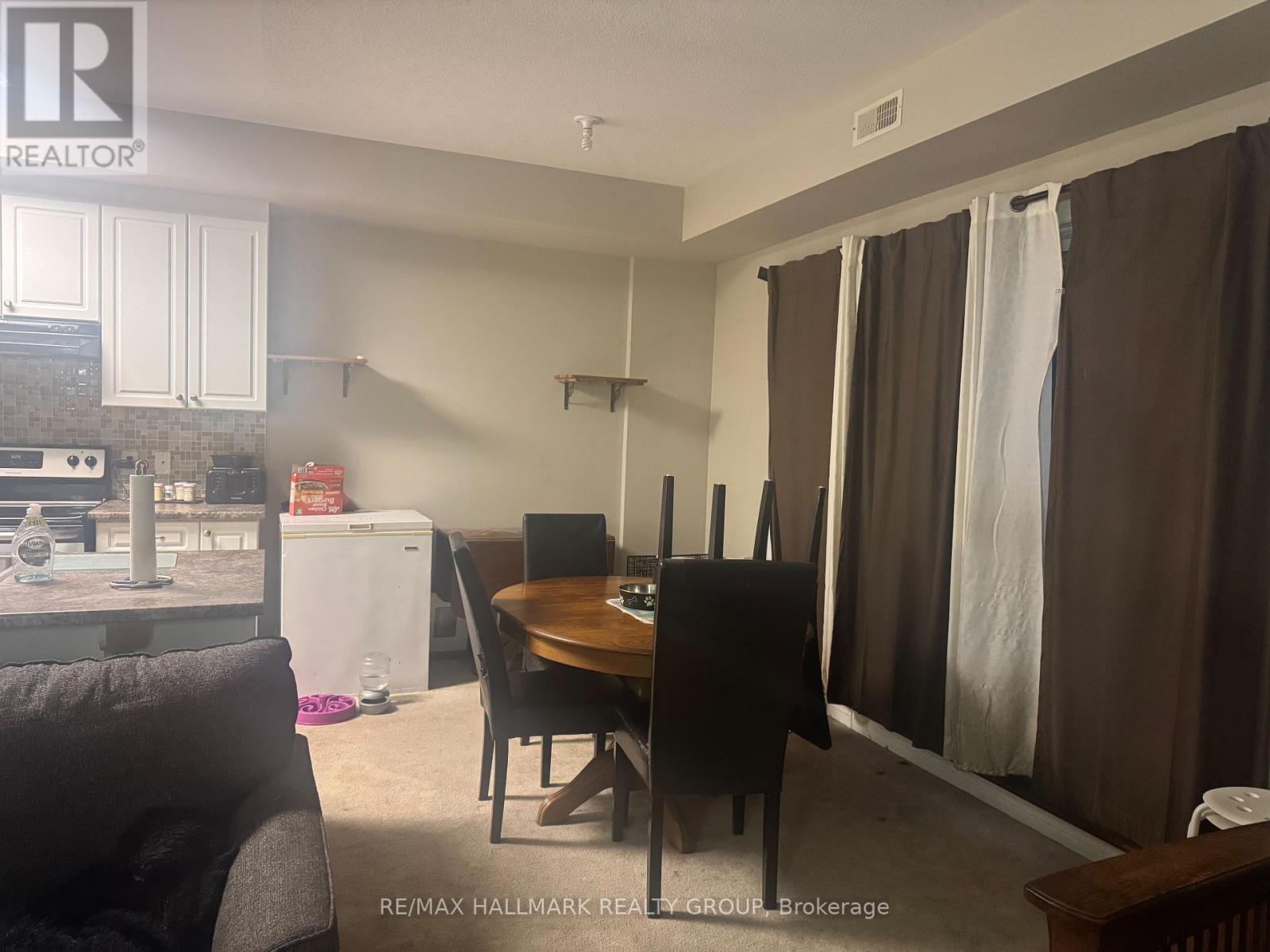 B - 190 Hornchurch Lane, Ottawa, Ontario  K2J 2T3 - Photo 5 - X12453482