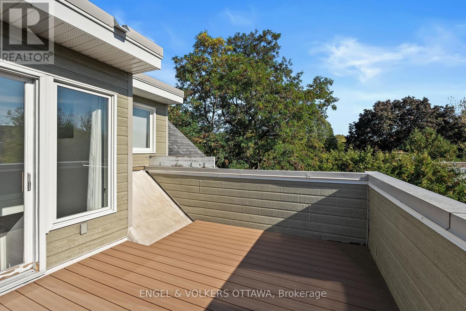 105 Crichton Street, Ottawa, Ontario  K1M 1V8 - Photo 21 - X12453507