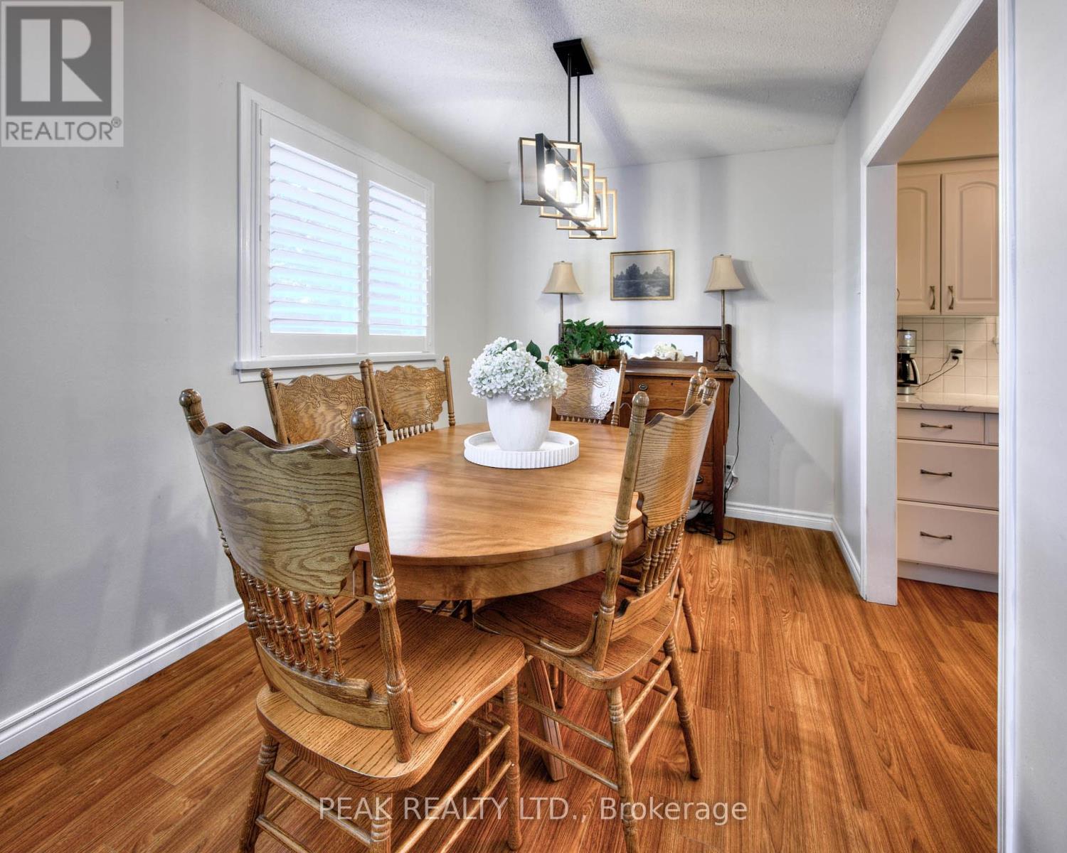 81 Cherry Hill Drive, Kitchener, Ontario  N2E 1N5 - Photo 10 - X12453451