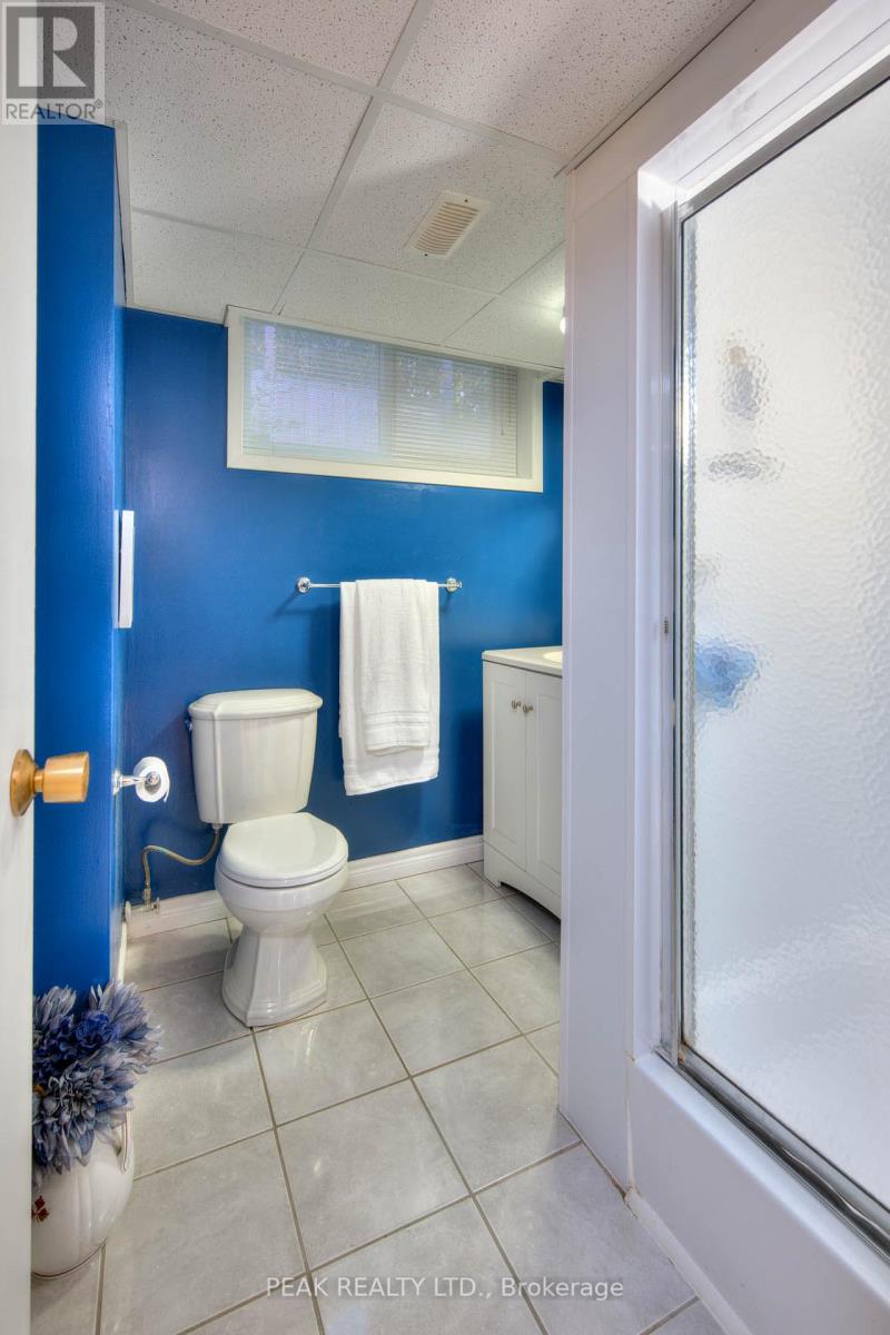81 Cherry Hill Drive, Kitchener, Ontario  N2E 1N5 - Photo 26 - X12453451