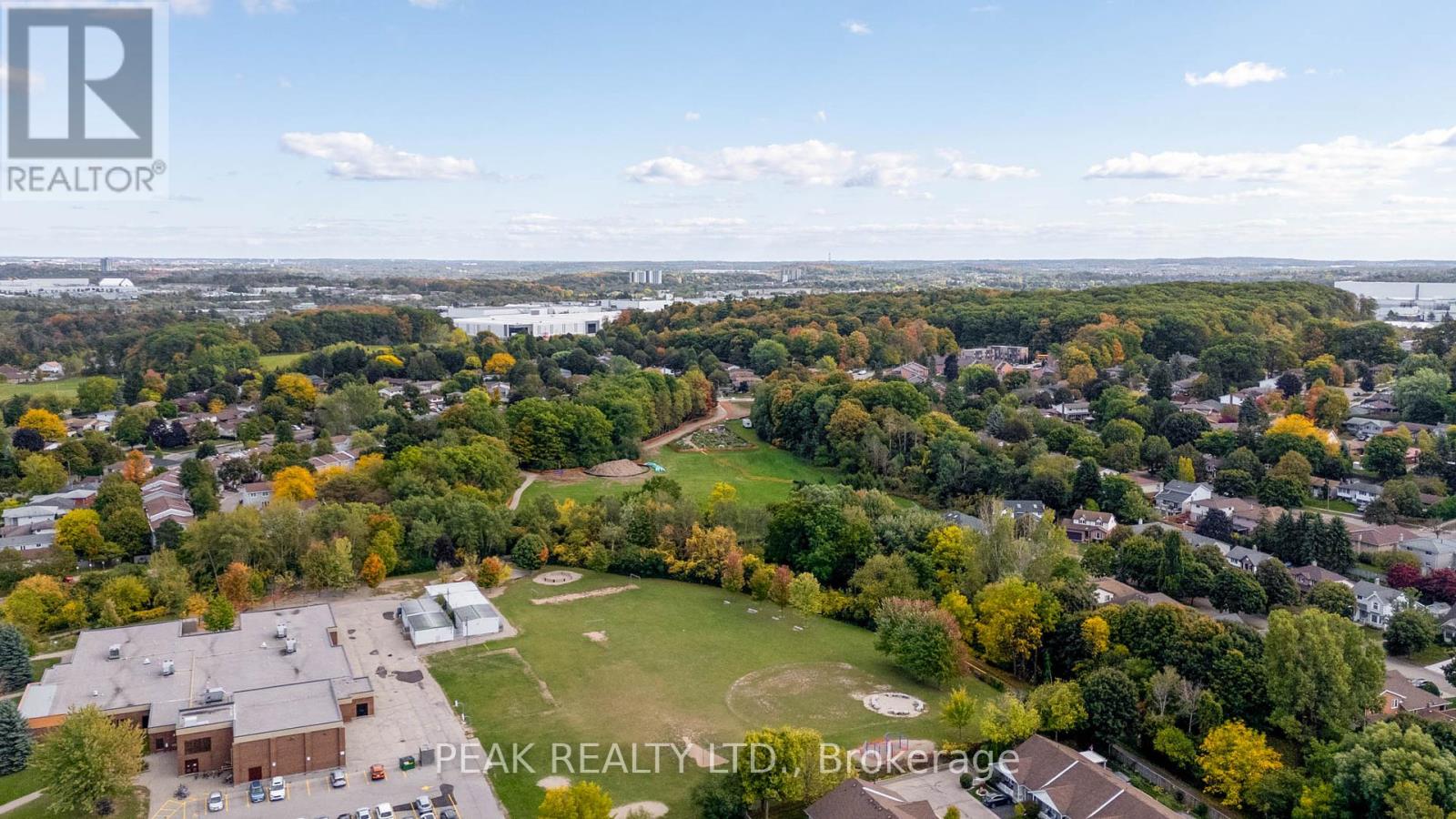 81 Cherry Hill Drive, Kitchener, Ontario  N2E 1N5 - Photo 39 - X12453451