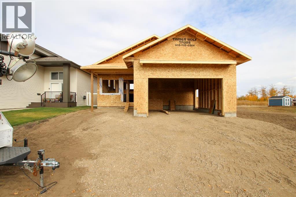 4782 Aspen Lakes Boulevard, Blackfalds, Alberta  T4M 0M8 - Photo 2 - A2263142