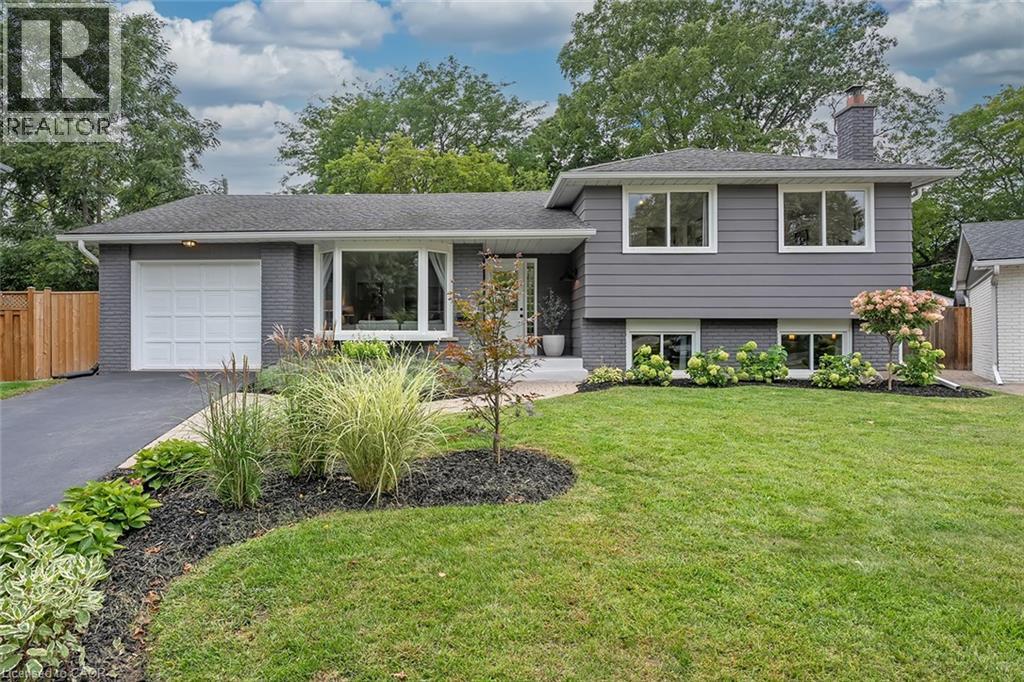 406 Oakwood Drive, Burlington, Ontario  L7N 1X2 - Photo 1 - 40776329