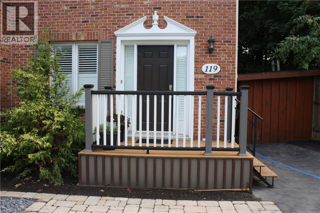 119 Main Street W, Grimsby, Ontario  L3M 1R5 - Photo 3 - 40775719