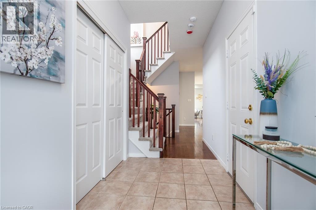 149 Sims Estate Drive, Kitchener, Ontario  N2A 0A6 - Photo 5 - 40771676