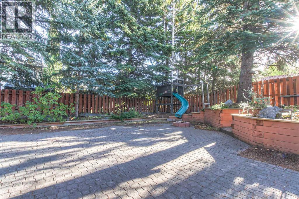 511 Cedarille Crescent Sw, Calgary, Alberta  T2W 2H6 - Photo 39 - A2263171
