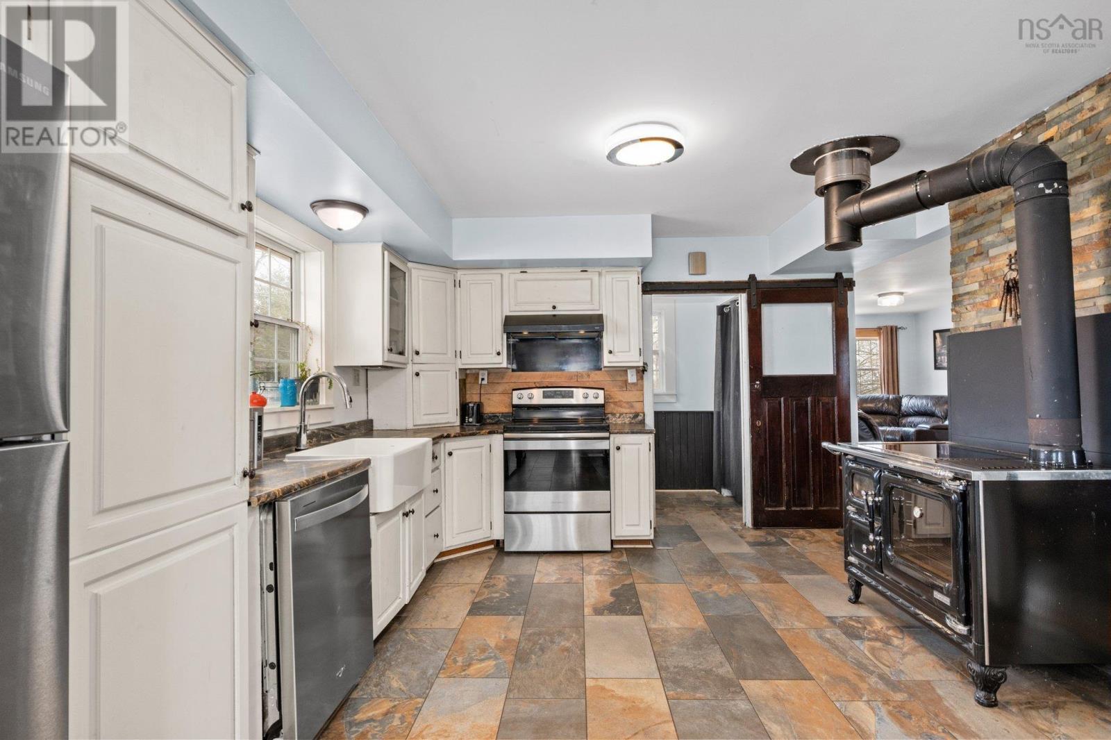 347 Nelson Hill Road, Milford, Nova Scotia  B0N 1Y0 - Photo 18 - 202525486