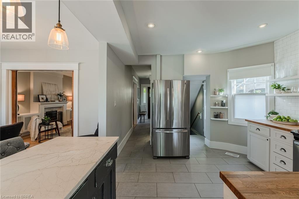 30 Banfield Street, Paris, Ontario  N3L 2Y6 - Photo 18 - 40772116
