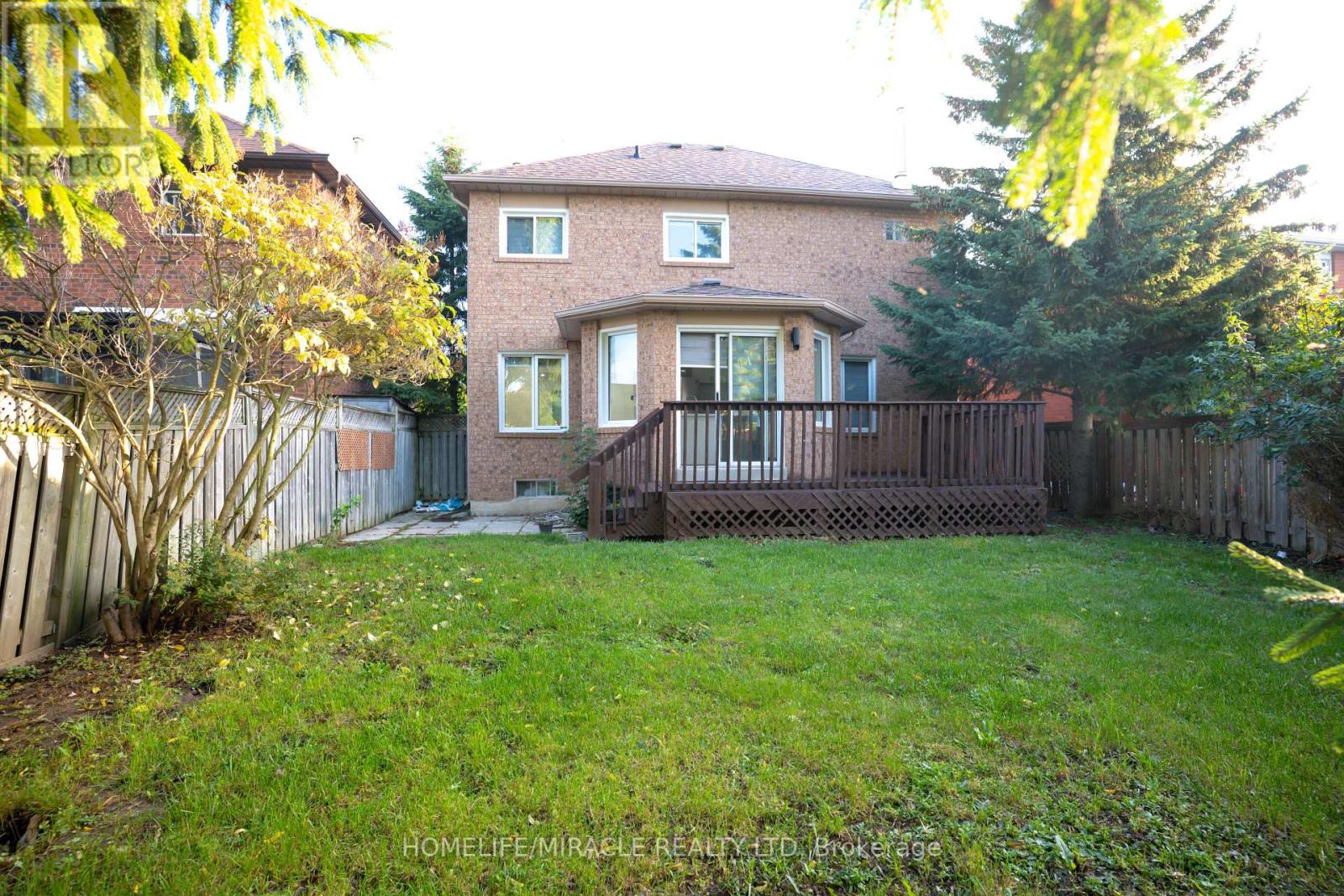 27 Killaloe Crescent, Halton Hills, Ontario  L7G 5N2 - Photo 37 - W12441720