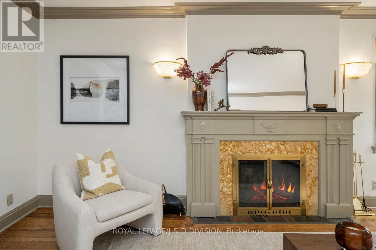 253 Old Forest Hill, Toronto (Forest Hill North), Ontario  M6C 2H5 - Photo 12 - C12453477