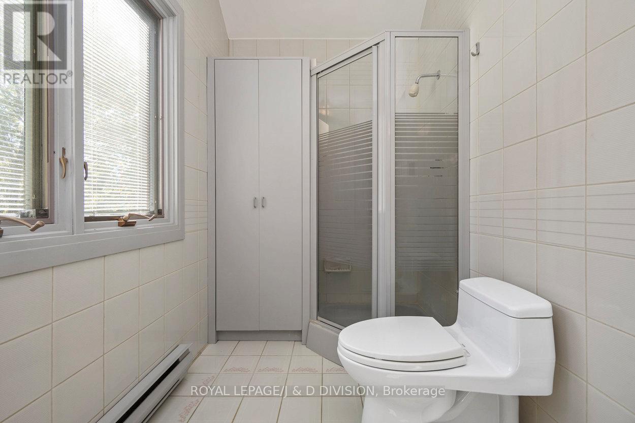 253 Old Forest Hill, Toronto (Forest Hill North), Ontario  M6C 2H5 - Photo 33 - C12453477