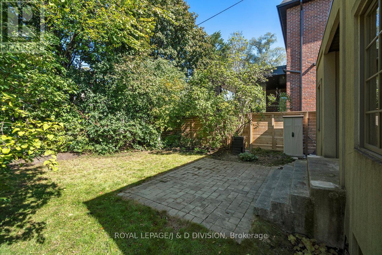 253 Old Forest Hill, Toronto (Forest Hill North), Ontario  M6C 2H5 - Photo 47 - C12453477