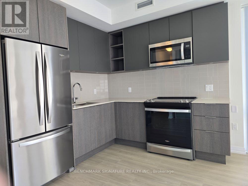 809 - 25 Holly Street, Toronto, Ontario  M4S 0E3 - Photo 3 - C12453498