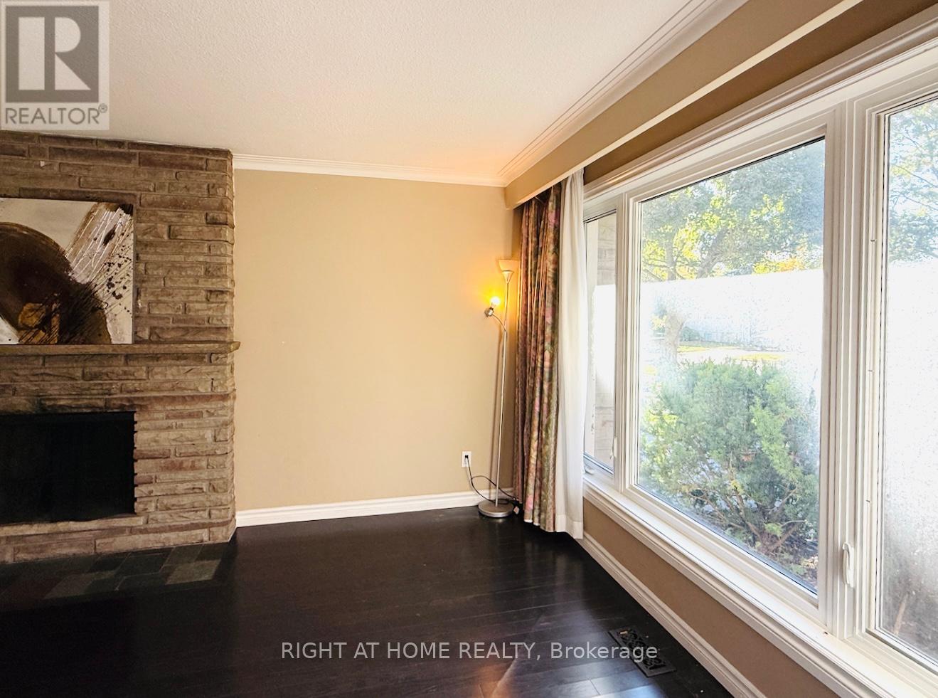44 Prestwick Crescent, Toronto, Ontario  M2H 1N2 - Photo 9 - C12453502