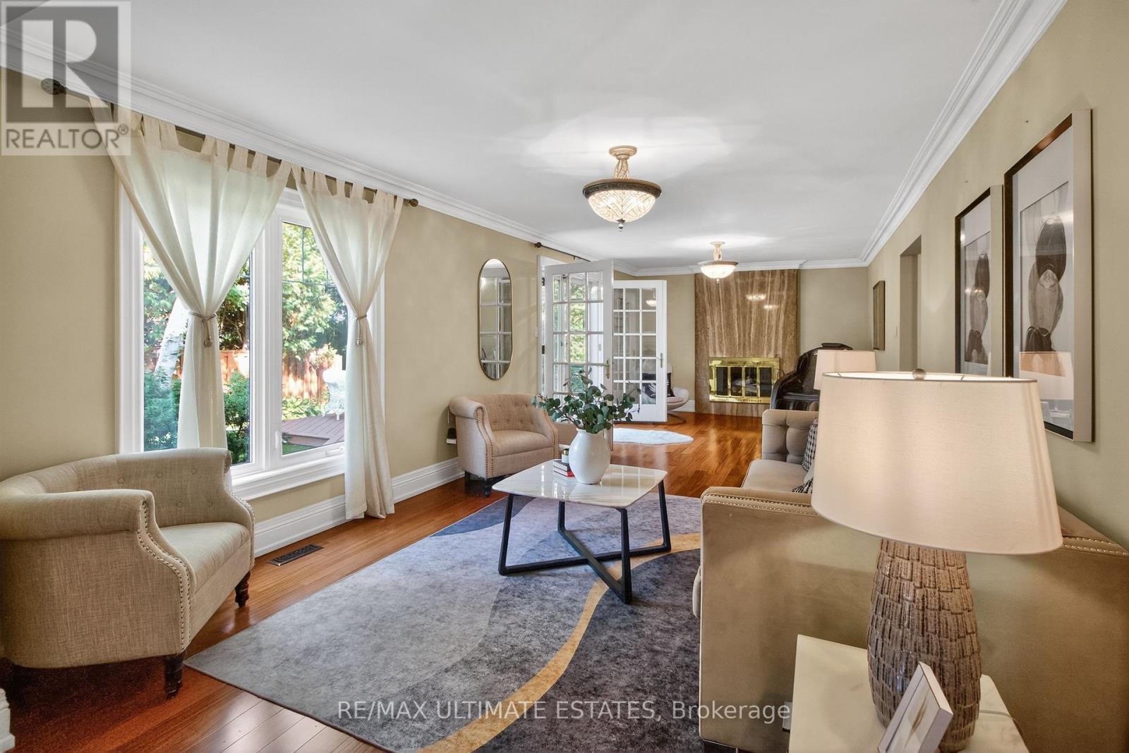 32 Mossgrove Trail, Toronto, Ontario  M2L 2W3 - Photo 6 - C12453532