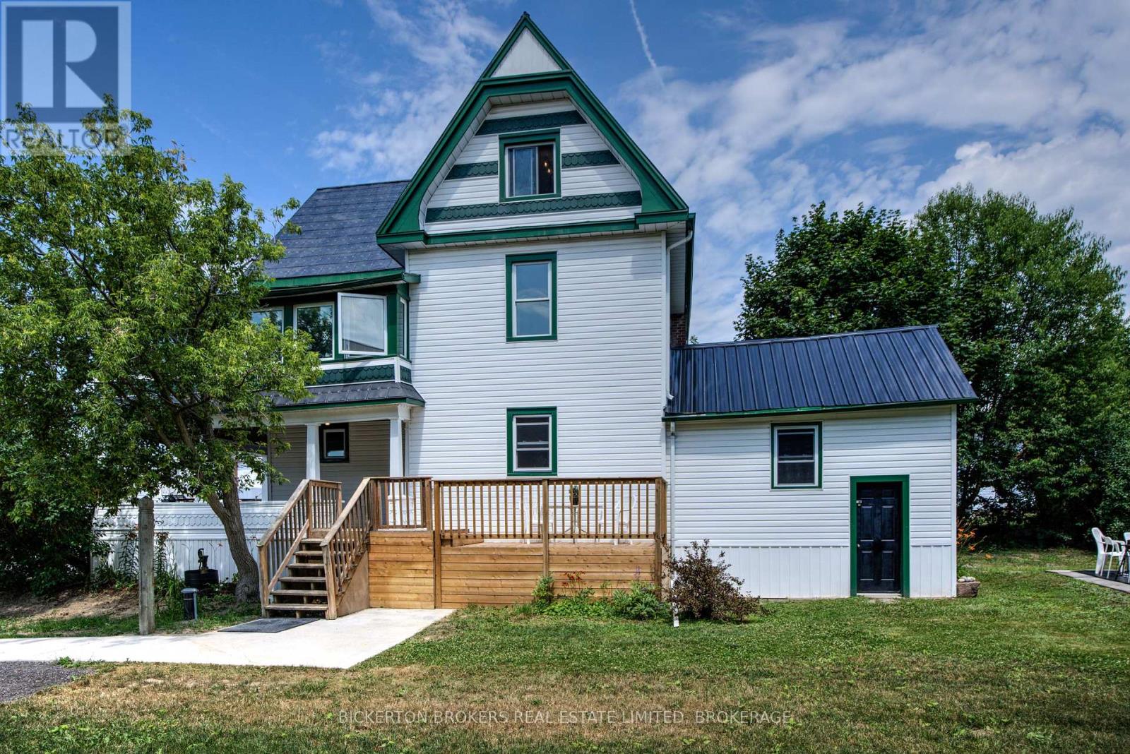 153 Main Street, Leeds And The Thousand Islands, Ontario  K0H 2N0 - Photo 19 - X12452140