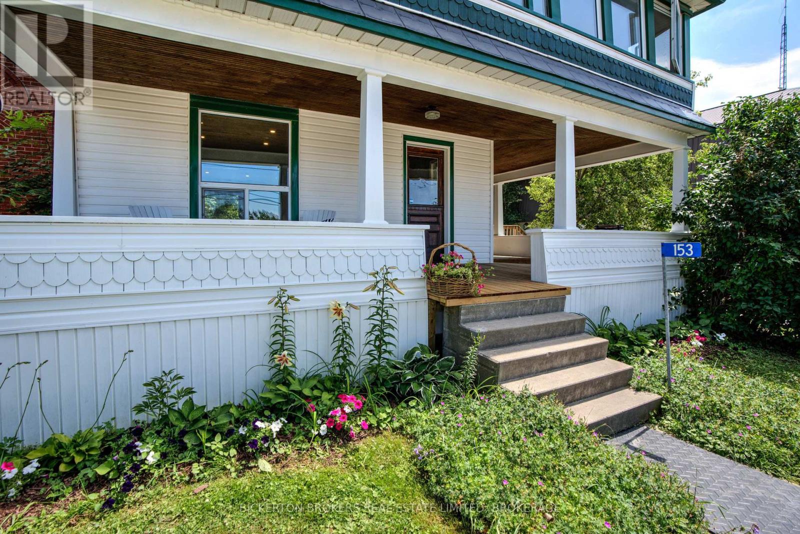 153 Main Street, Leeds And The Thousand Islands, Ontario  K0H 2N0 - Photo 4 - X12452140