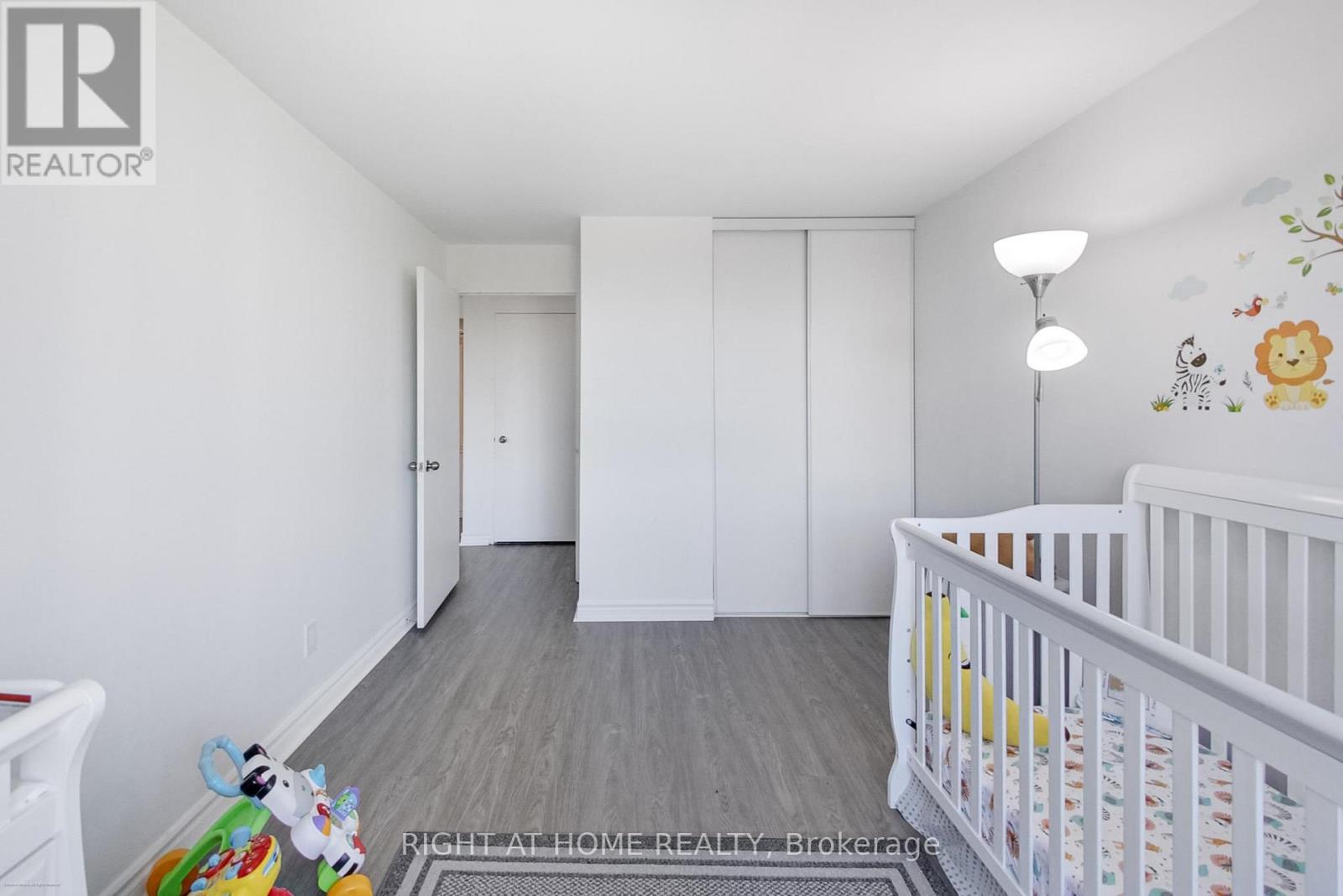1109 - 4 Park Vista, Toronto (O'connor-Parkview), Ontario  M4B 3M8 - Photo 13 - E12453483