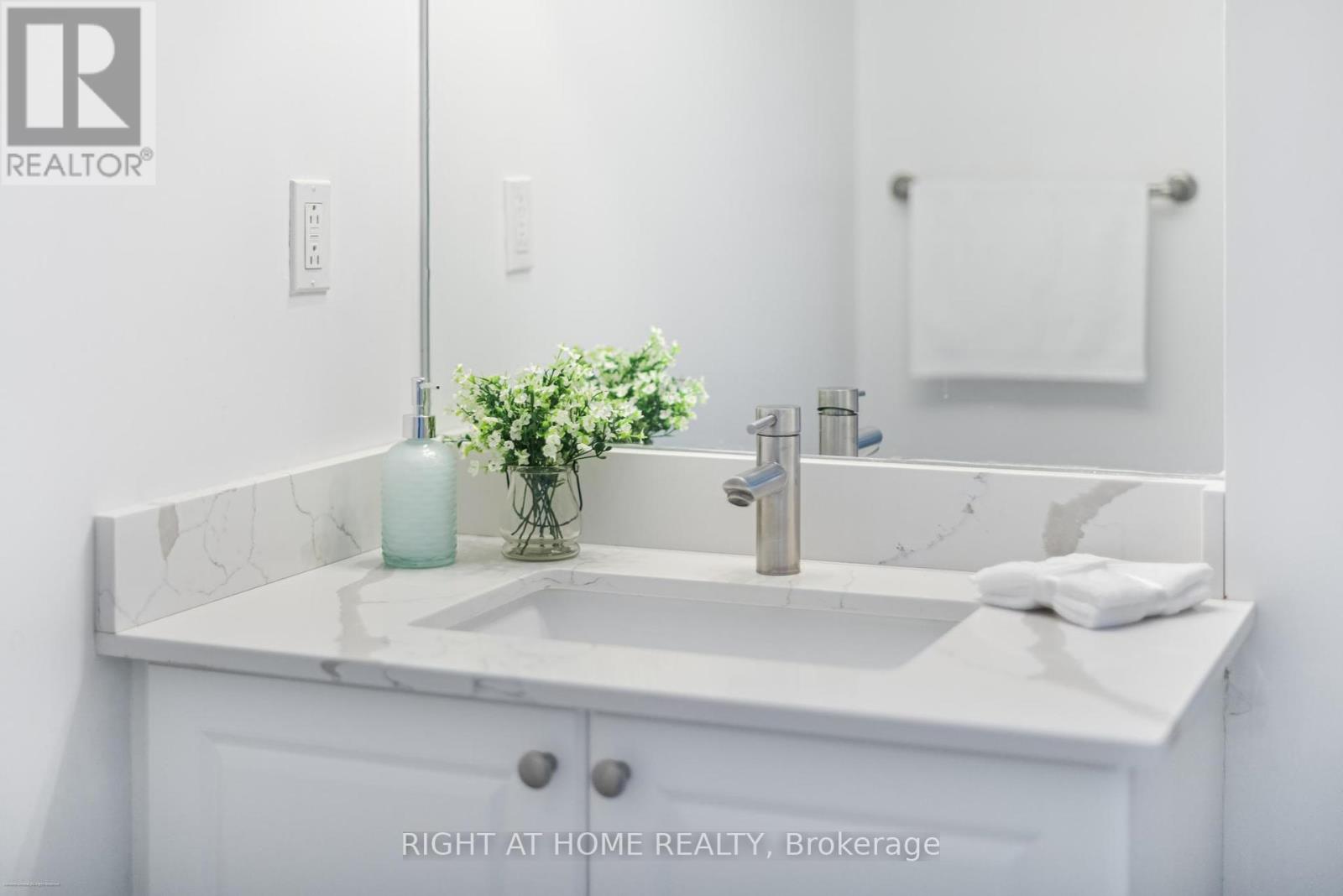 1109 - 4 Park Vista, Toronto (O'connor-Parkview), Ontario  M4B 3M8 - Photo 15 - E12453483