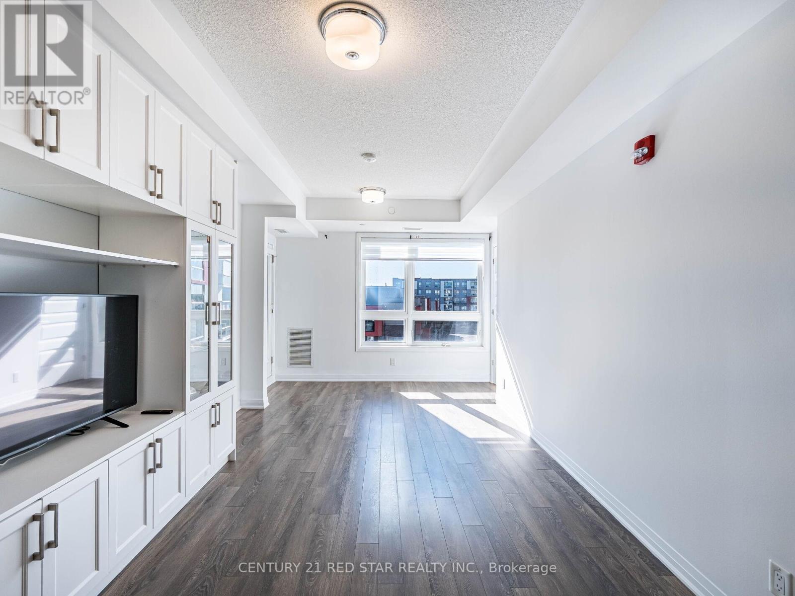 417 - 58 Adam Sellers Street, Markham (Cornell), Ontario  L6B 1M7 - Photo 10 - N12453511