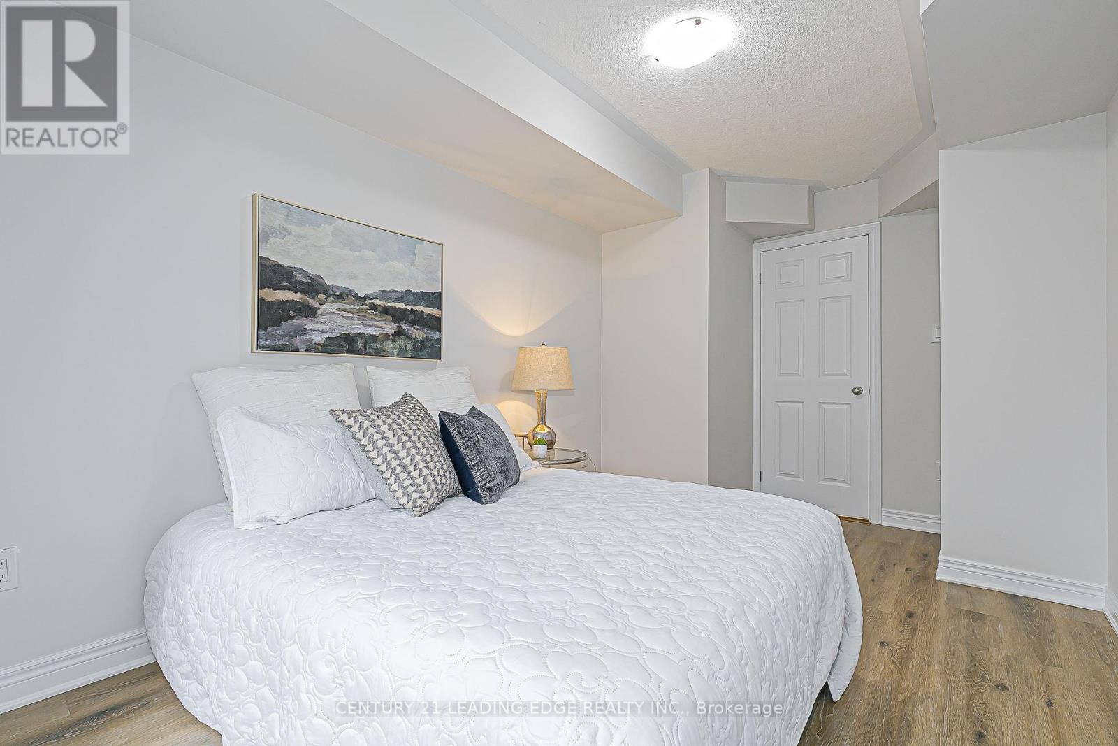 319 Delray Drive, Markham (Greensborough), Ontario  L6E 0P9 - Photo 41 - N12453530