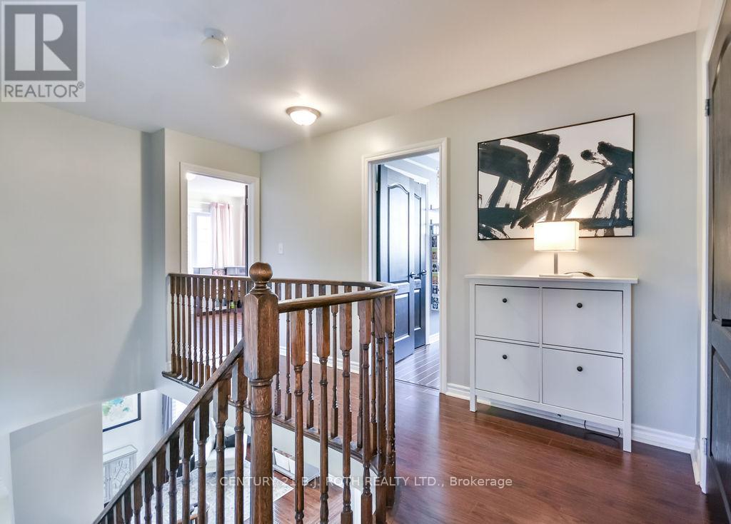 63 The Queensway, Barrie (Innis-Shore), Ontario  L4M 7J3 - Photo 25 - S12453495