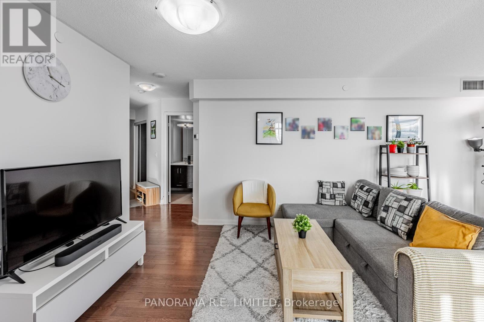 1702 - 215 Sherway Gardens Road, Toronto, Ontario  M9C 0A4 - Photo 4 - W12453496