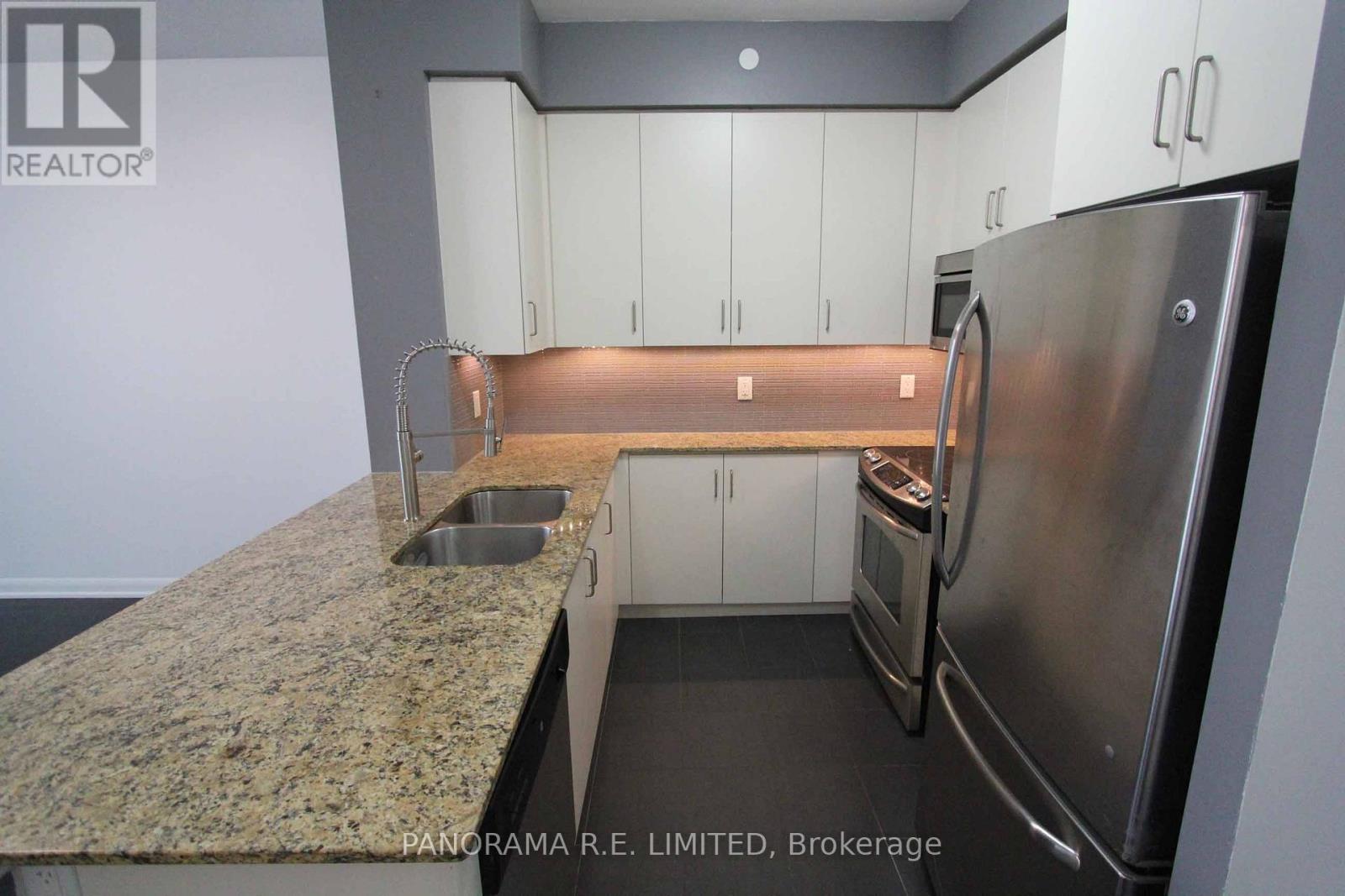 2311 - 205 Sherway Gardens Road, Toronto, Ontario  M9C 0A5 - Photo 5 - W12453504