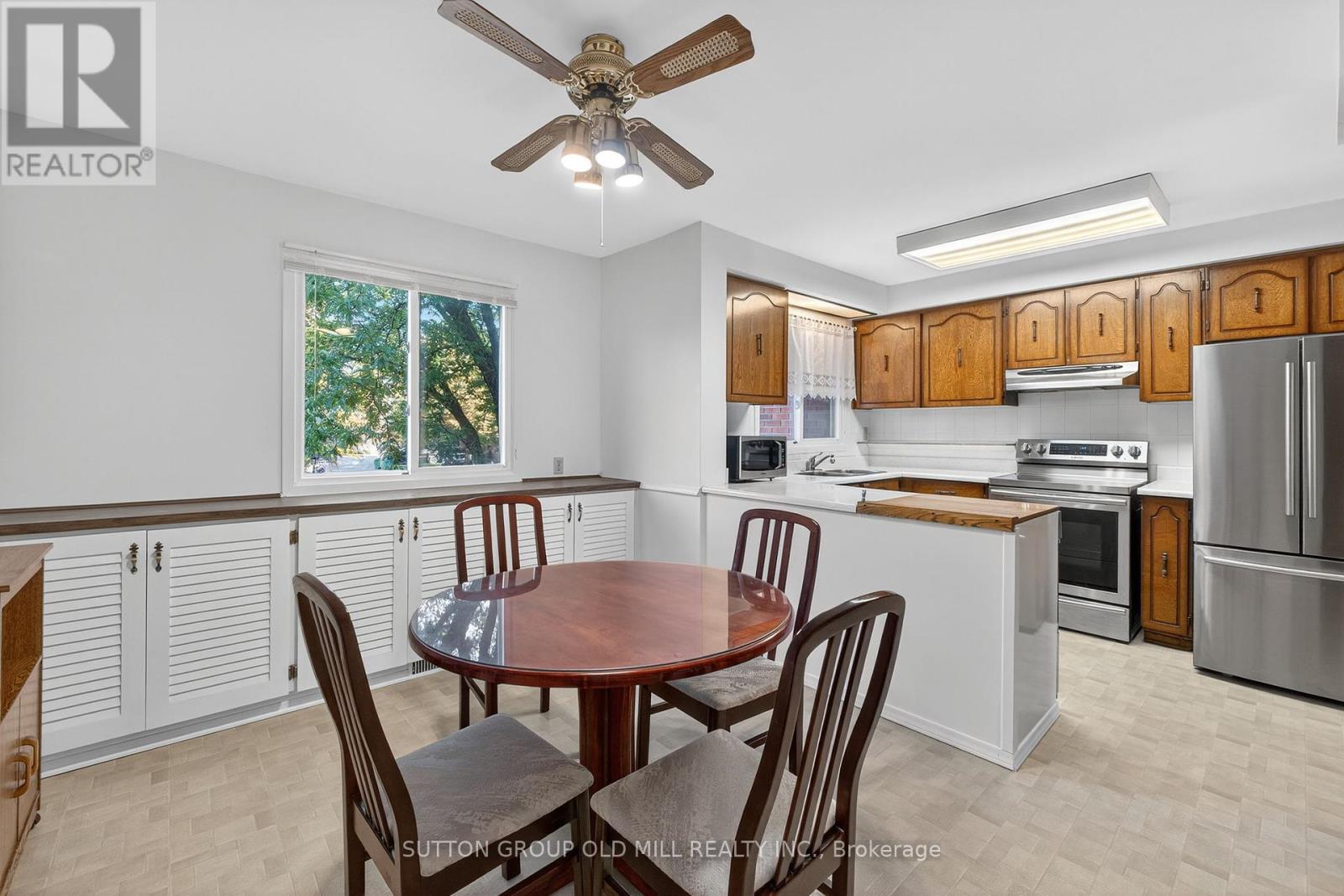 31 - 4230 Fieldgate Drive, Mississauga, Ontario  L4W 2M5 - Photo 18 - W12453517
