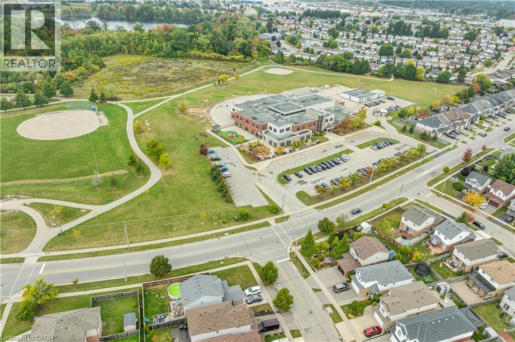 698 Activa Avenue, Kitchener, Ontario  N2E 4E1 - Photo 31 - 40777578