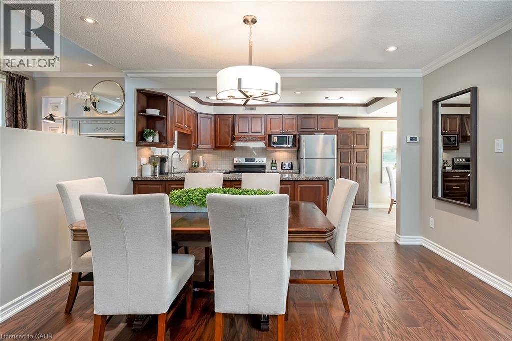 2100 Worthington Drive, Oakville, Ontario  L6L 1E3 - Photo 7 - 40777019