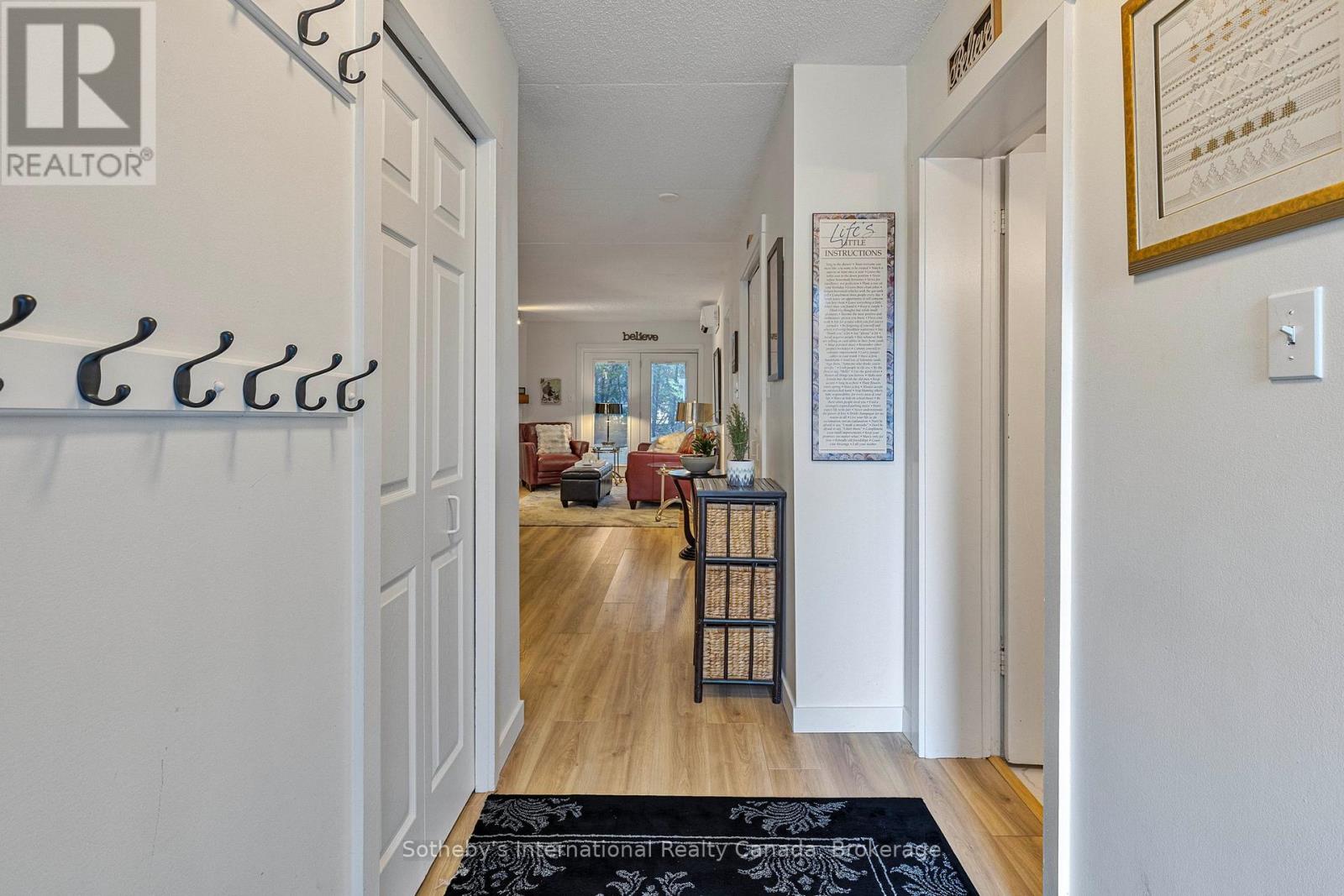 181 - 49 Trott Boulevard, Collingwood, Ontario  L9Y 5B8 - Photo 4 - S12453578