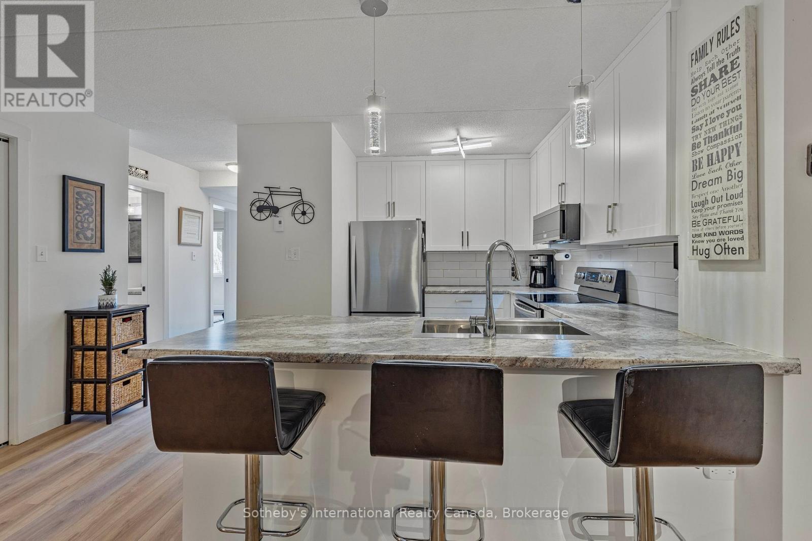 181 - 49 Trott Boulevard, Collingwood, Ontario  L9Y 5B8 - Photo 8 - S12453578