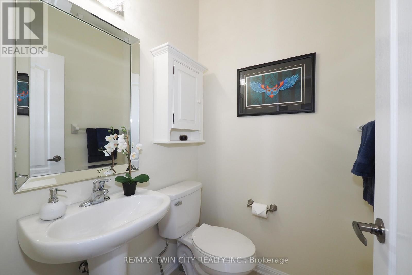 55 Dalton Drive, Cambridge, Ontario  N3C 0E8 - Photo 25 - X12453515