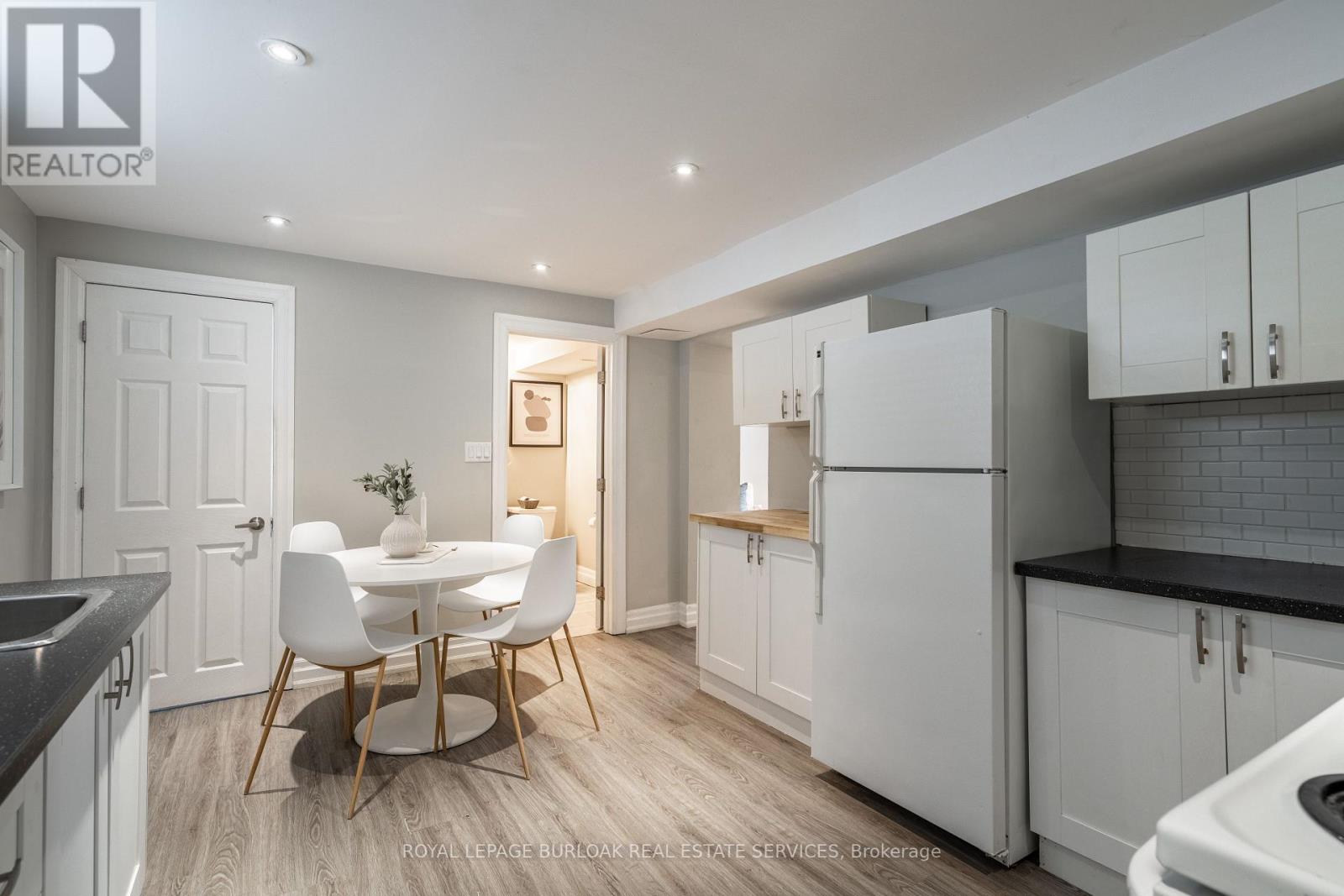 Lower - 34 Briarwood Crescent, Hamilton, Ontario  L9C 4B9 - Photo 8 - X12453529