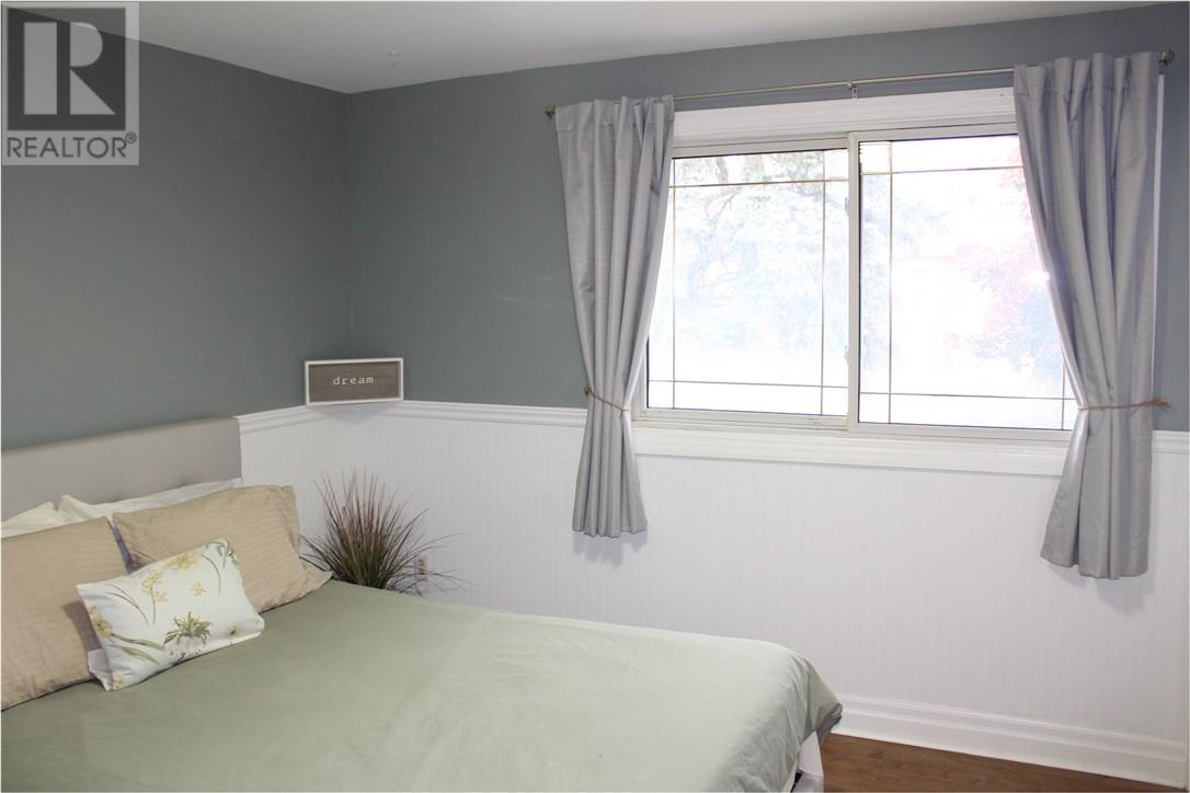 15 Rodney Street, Barrie, Ontario  L4M 4B5 - Photo 22 - 2122025