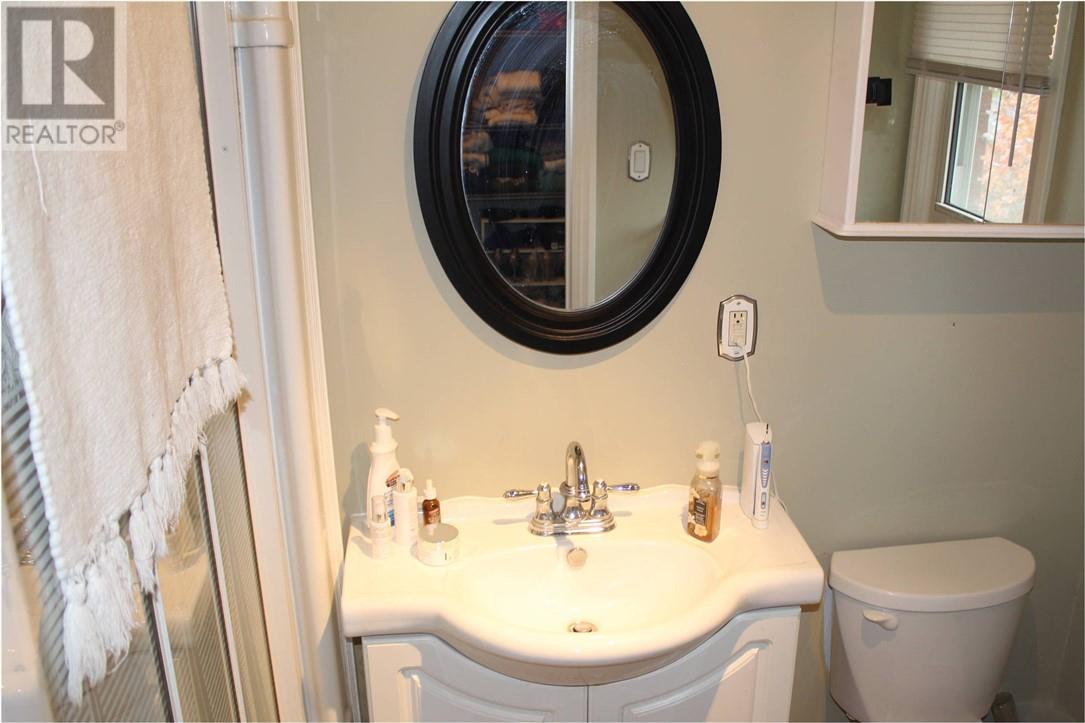 15 Rodney Street, Barrie, Ontario  L4M 4B5 - Photo 26 - 2122025