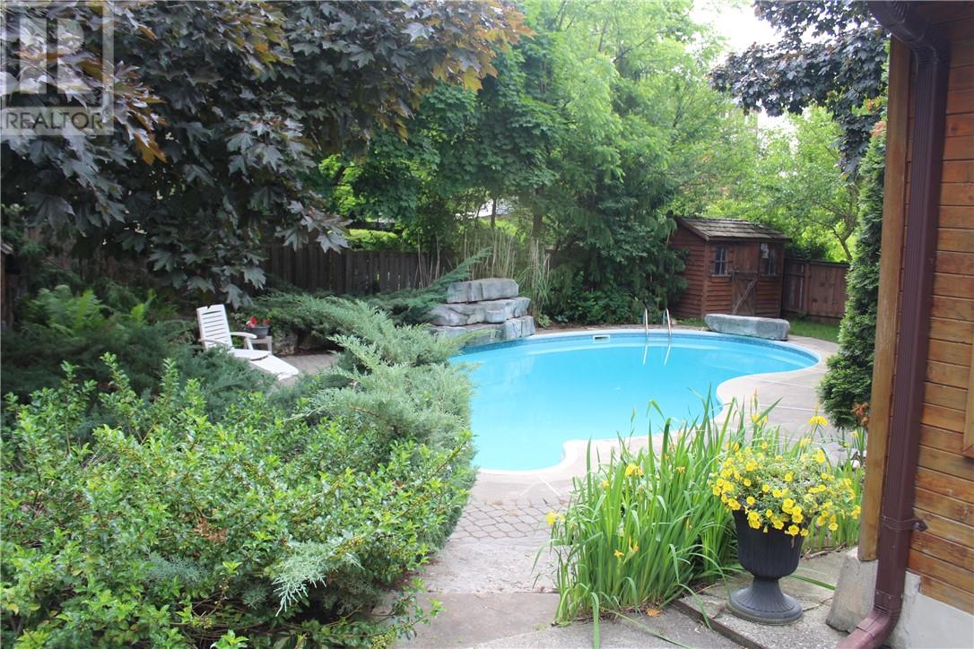 15 Rodney Street, Barrie, Ontario  L4M 4B5 - Photo 30 - 2122025